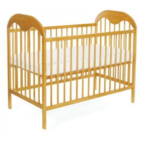 Tomi 6. Kiságy 60x120 - fenyő (bemart szív mintával)